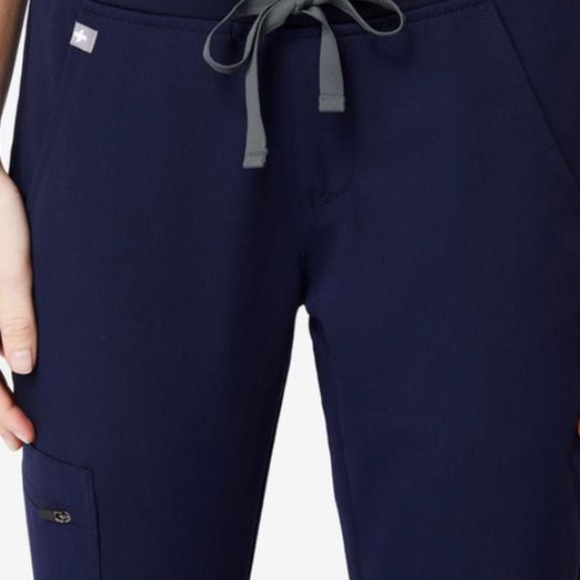 Figs Zamora™ Jogger Scrub Pants - In Tall - Picture 2 of 4